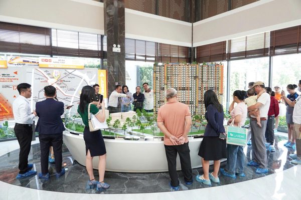 Lãi suất tăng cao, người mua nhà cần quan tâm điều gì ?