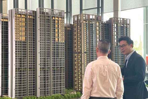 Lãi vay mua nhà thả nổi lên 15%/năm: Có 3 tỷ đồng, vay mua nhà hay tiếp tục ở thuê?