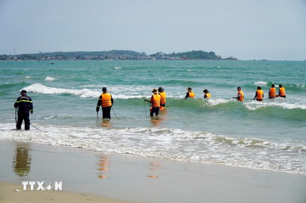Lâm Đồng: 5 em nhỏ rủ nhau tắm biển, 2 em tử vong do đuối nước