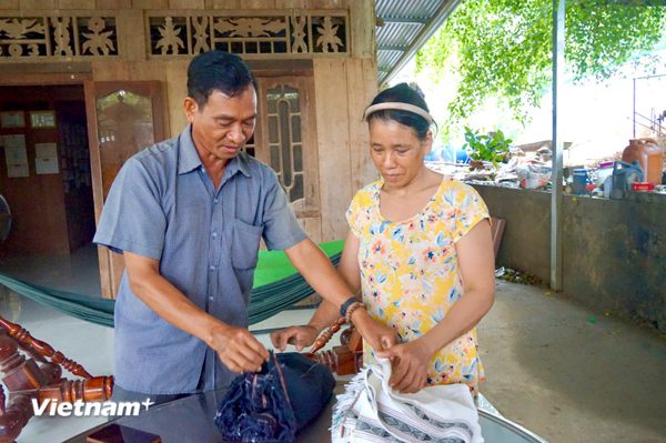 Lâm Đồng: Dấu ấn đổi thay ở làng K’ho La Dạ nhờ người có uy tín tận tâm