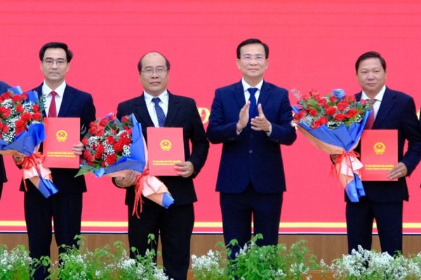 Lâm Đồng điều động, bổ nhiệm nhiều cán bộ