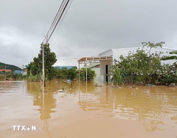 Lâm Đồng: Học sinh một số điểm trường ở Tà Đùng tạm nghỉ học do ngập lụt