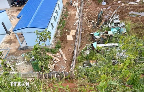 Lâm Đồng khoanh vùng nguy hiểm, cảnh báo sạt trượt đất tại B’Lao