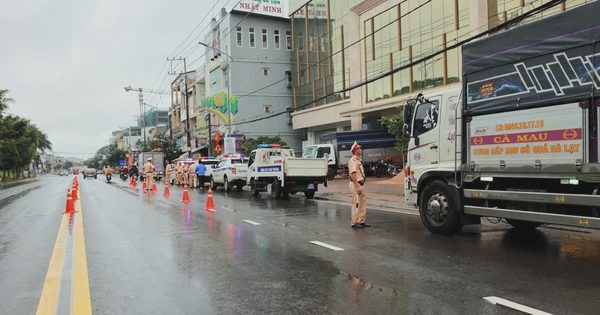 Lâm Đồng tổng kiểm soát xe kinh doanh vận tải trong 1 tháng