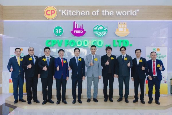 Lần đầu tiên thịt gà chế biến Việt Nam được xuất khẩu sang Hàn Quốc