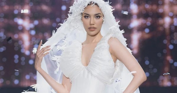 Lan Khuê, Quỳnh Anh đọ nhan sắc với dàn hậu quốc tế tại Vietnam NextGen Fashion