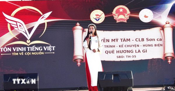 Lan tỏa tình yêu tiếng Việt trong cộng đồng người Việt tại Séc