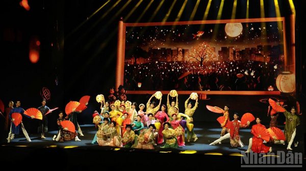 Lan tỏa văn hóa Trung thu truyền thống hai nước Việt Nam-Trung Quốc