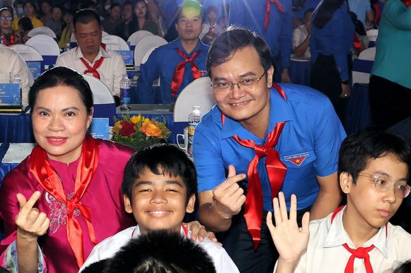 Lan tỏa yêu thương tại Đêm hội trăng rằm ở Cần Thơ