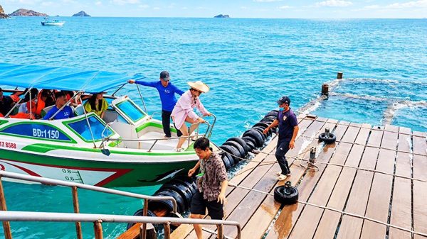 Làng chài trong khúc quanh sinh kế (kỳ 1)