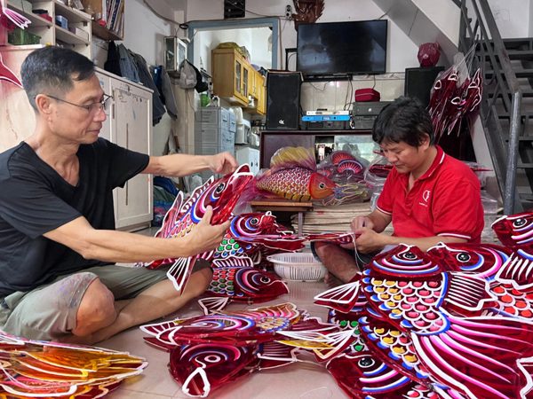 Làng lồng đèn Phú Bình trước nguy cơ thất truyền