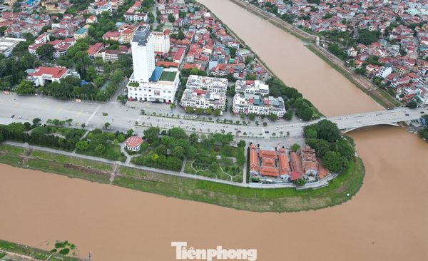 Lạng Sơn sắp xây cầu kính vượt sông Kỳ Cùng