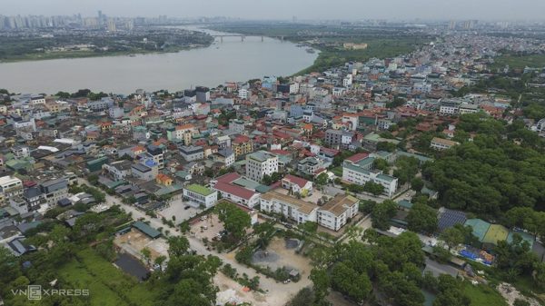 Làng xóm trong quy hoạch đô thị sông Hồng sẽ được di dời, tái thiết thế nào?