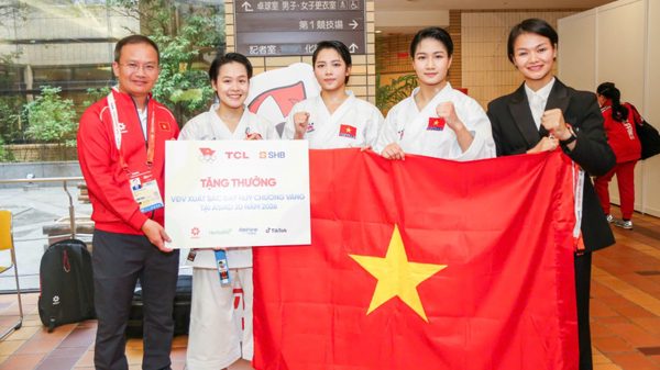 Lãnh đạo Bộ Văn hóa, Thể thao và Du lịch chúc mừng tấm Huy chương Vàng đầu tiên của thể thao Việt Nam tại ASIAD 20