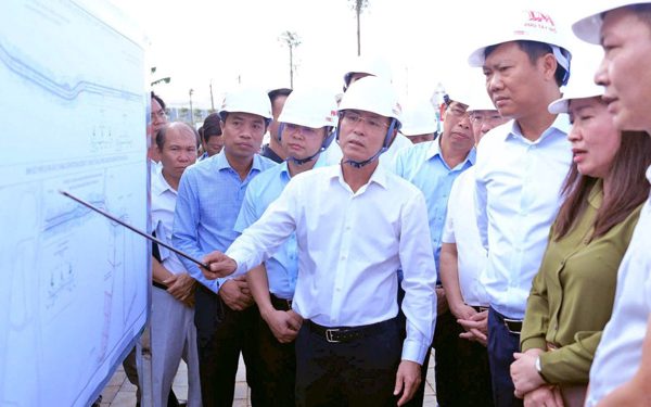 Lãnh đạo Thành ủy Hà Nội kiểm tra tiến độ dự án mở rộng đường 70, đường vành đai 3,5
