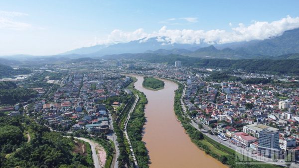 Lào Cai phát động thi đua “100 ngày đêm” đẩy nhanh giải phóng mặt bằng tuyến đường sắt Lào Cai-Hà Nội-Hải Phòng
