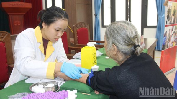 Lào Cai tạo điều kiện thuận lợi cho thân nhân liệt sĩ lấy mẫu ADN