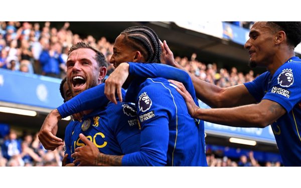 Lão tướng 36 tuổi giúp Chelsea thắng đậm ở Premier League