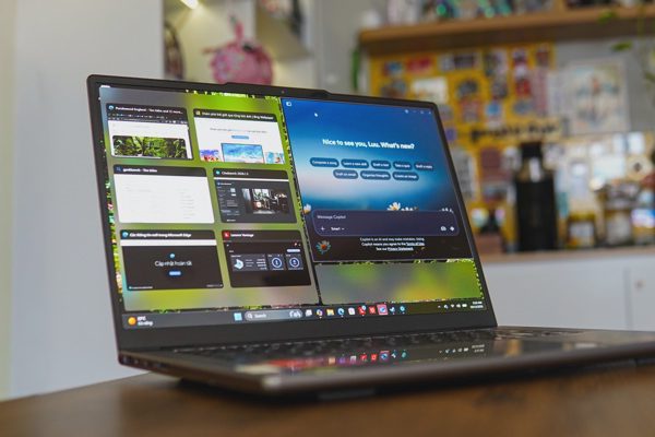 Laptop tích hợp card RTX 5050, giá hơn 60 triệu đồng