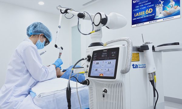 Laser điều trị sẹo đỏ ở cằm