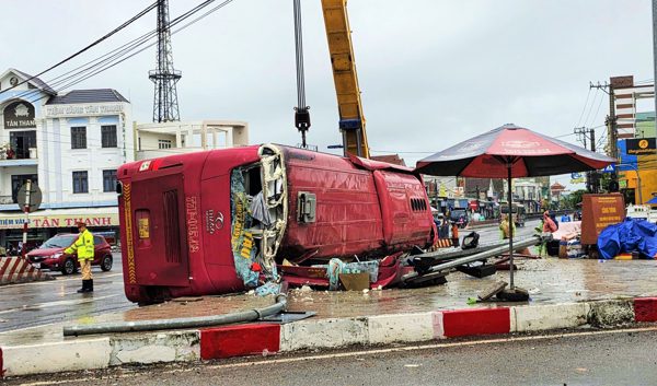 Lật xe khách ở Gia Lai: Kết quả nồng độ cồn, ma túy của tài xế