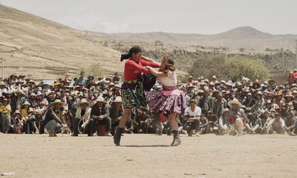 Lễ hội đấm nhau để giải quyết mâu thuẫn ở Peru