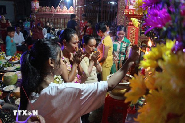 Lễ hội Ok Om Bok: Khi con người hòa mình với thiên nhiên