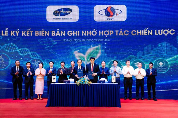 Lễ ký kết hợp tác chiến lược tại Viện Hàn lâm Khoa học và Công nghệ Việt Nam