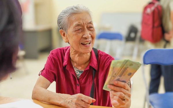 Lịch chi trả lương hưu, trợ cấp bảo hiểm xã hội mới trong tháng 10-2026