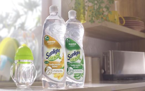 'Liếm món mẹ nấu' trong quảng cáo nước rửa chén, Sunlight gửi thư xin lỗi