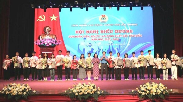 Liên đoàn Lao động Hải Phòng thúc đẩy phong trào khuyến học