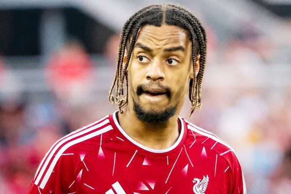 Liverpool kích hoạt 'bom tấn' chuyển nhượng 115 triệu bảng