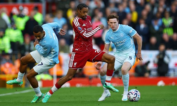 Liverpool thua Man City 0-3: Doku định đoạt trận đấu