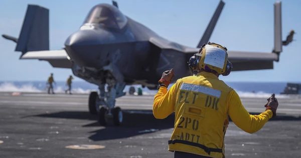Lô linh kiện tiêm kích F-35 bị chuyển sang Hồng Kông, Quốc hội Mỹ điều tra