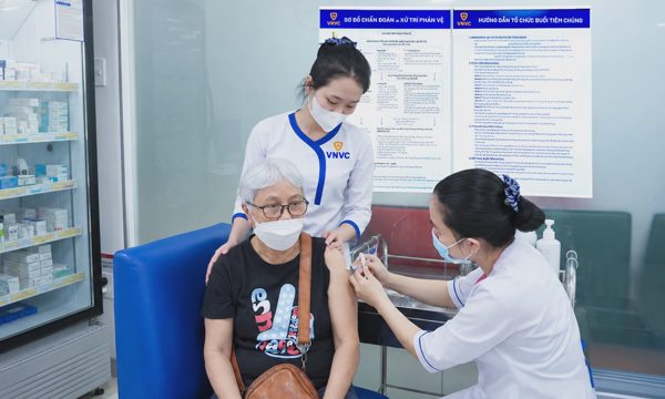 Lo nhập viện do cúm A
