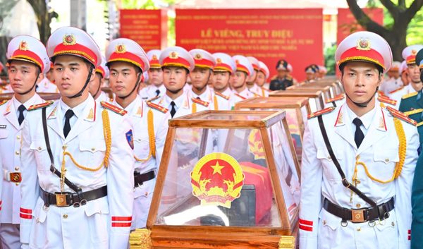 Lộ trình 26km đưa 731 hài cốt liệt sĩ từ Công viên Lê Thị Riêng về Nghĩa trang Liệt sĩ TPHCM