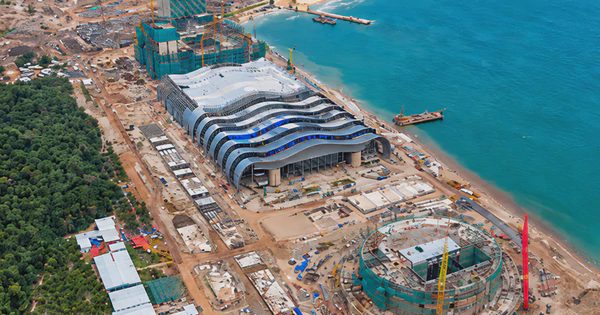 Loạt siêu dự án chưa từng có tại Việt Nam sắp về đích: Công trình VIP quy mô 8.500 m2 dần lộ diện, nhà biểu diễn lớn hơn nơi trao giải Oscar cũng hoàn thành gần 100% kết cấu bê tông cốt thép