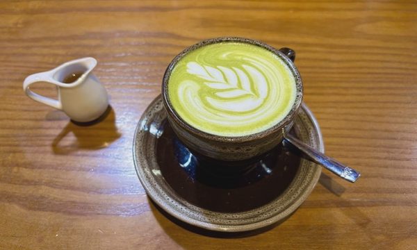 Lợi ích với người lớn tuổi uống matcha buổi sáng