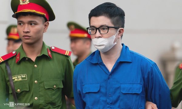 Lời kể của bị hại giấu vợ mang sổ tiết kiệm, vay nóng để nạp tiền vào sàn của Mr Pips