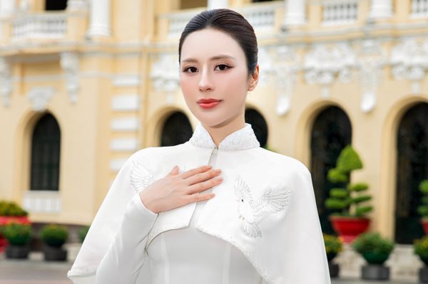 Lời nhắn ngày 20/10 của những mỹ nhân