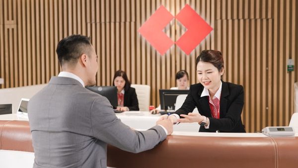 Lợi nhuận quý 3 hơn 10,4 nghìn tỷ, Techcombank ghi nhận quý kinh doanh cao nhất lịch sử