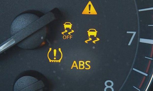 Lỗi phanh ABS có thể khiến ôtô trượt đăng kiểm
