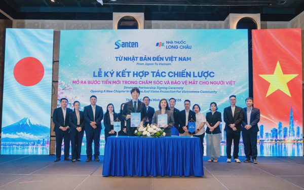 Long Châu và Santen chung tay chăm sóc, điều trị các bệnh lý về mắt cho người Việt