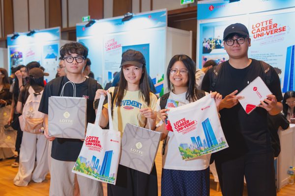 Lotte Career Uni-Verse 2026 đưa cơ hội việc làm đến hàng loạt trường đại học