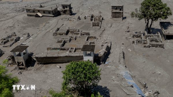 Lũ quét lại Nepal và Trung Quốc: Tăng cường giám sát tình trạng sạt lở