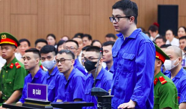 Luật sư đề nghị được tiếp xúc với Mr Pips và công bố 97 cơ quan, tổ chức có liên quan