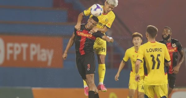 Lucao lại tỏa sáng, Ninh Bình thắng nghẹt thở Thanh Hóa bằng 2 pha không chiến