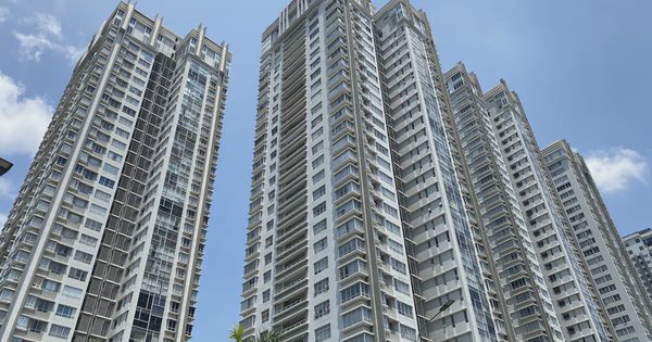 Lượng tiêu thụ căn hộ, đất nền ở TP.HCM và vùng phụ cận giảm đến 66%