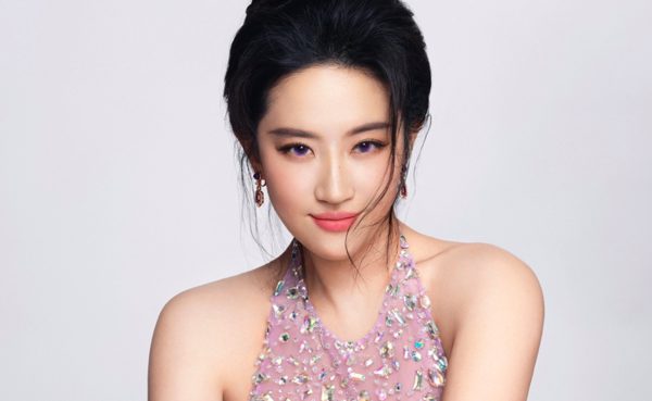 Lưu Diệc Phi giàu cỡ nào sau hơn 20 năm hoạt động nghệ thuật?