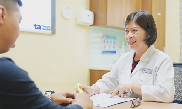Lưu ý khi chăm sóc người bệnh Alzheimer